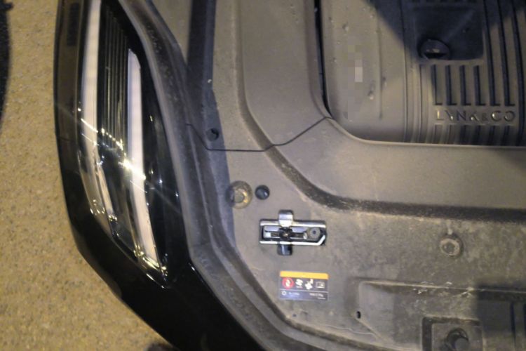 Used Lynk & Co 09 EM-P 2021 2.0T PHEV Halo Six-Seater Engine Bay Right