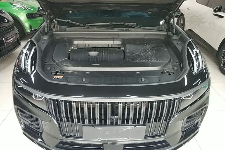 Used Lynk & Co 09 EM-P 2021 2.0T PHEV Halo Six-Seater Engine Bay