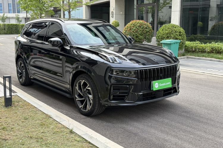 Used Lynk & Co 09 EM-P 2021 2.0T PHEV Halo Six-Seater Exterior 2