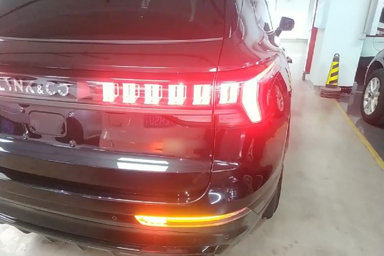 Used Lynk & Co 09 EM-P 2021 2.0T PHEV Halo Seven-Seater Exterior 3