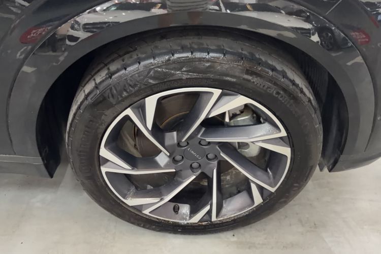 Used Lynk & Co 09 EM-P 2021 2.0T PHEV Halo Six-Seater Exterior 4