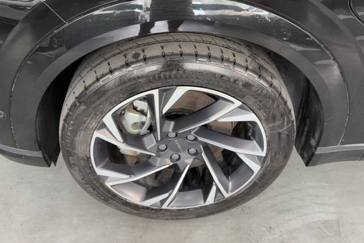 Used Lynk & Co 09 EM-P 2021 2.0T PHEV Halo Six-Seater Exterior 5
