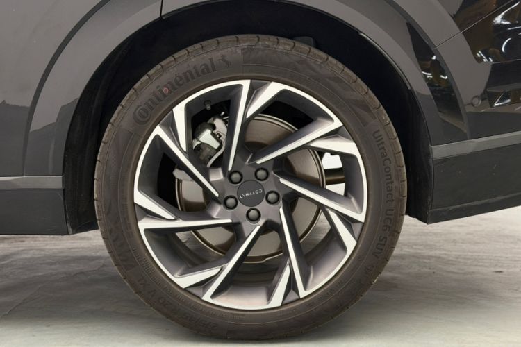 Used Lynk & Co 09 EM-P 2021 2.0T PHEV Halo Six-Seater Exterior 6