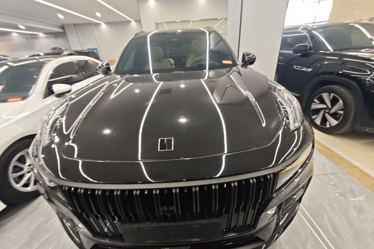 Used Lynk & Co 09 EM-P 2021 2.0T PHEV Halo Six-Seater Front