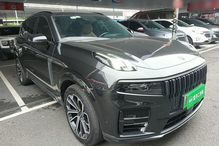 Used Lynk & Co 09 EM-P 2021 2.0T PHEV Halo Six-Seater Front Right 45 Deg