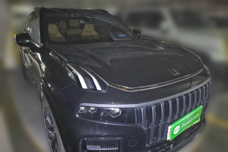 Used Lynk & Co 09 EM-P 2021 2.0T PHEV Halo Six-Seater Front Right 45 Deg