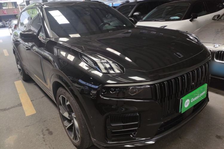 Used Lynk & Co 09 EM-P 2021 2.0T PHEV Halo Six-Seater Front Right 45 Deg