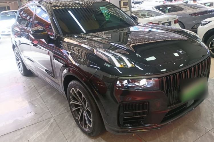 Used Lynk & Co 09 EM-P 2021 2.0T PHEV Halo Six-Seater Front Right 45 Deg