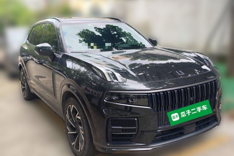 Used Lynk & Co 09 EM-P 2021 2.0T PHEV Halo Six-Seater Front Right 45 Deg