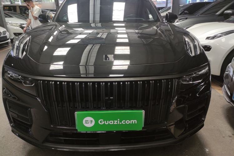 Used Lynk & Co 09 EM-P 2021 2.0T PHEV Halo Six-Seater Front