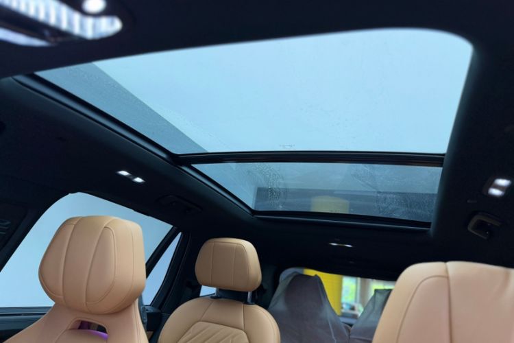 Used Lynk & Co 09 EM-P 2021 2.0T PHEV Halo Six-Seater Headliner