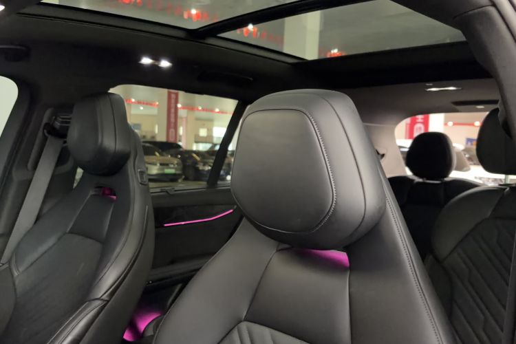 Used Lynk & Co 09 EM-P 2021 2.0T PHEV Halo Six-Seater Headliner