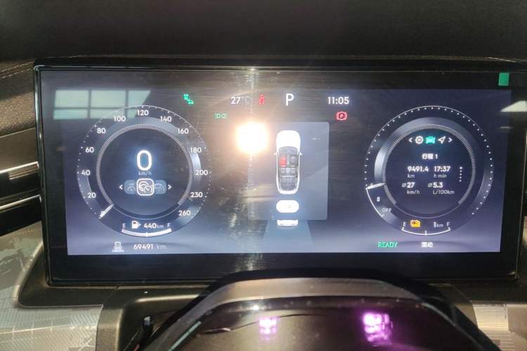 Used Lynk & Co 09 EM-P 2021 2.0T PHEV Ultra 7-Seater Instrument Cluster