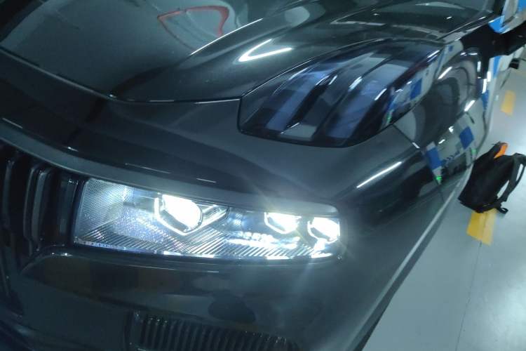 Used Lynk & Co 09 EM-P 2021 2.0T PHEV Halo Six-Seater Left Front Headlight