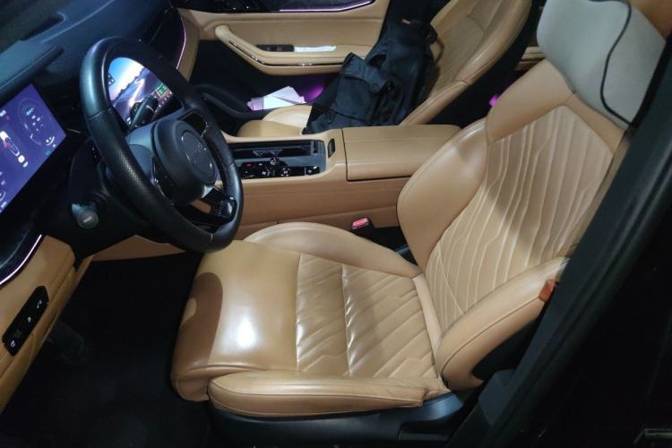 Used Lynk & Co 09 EM-P 2021 2.0T PHEV Halo Seven-Seater Left Front Seat