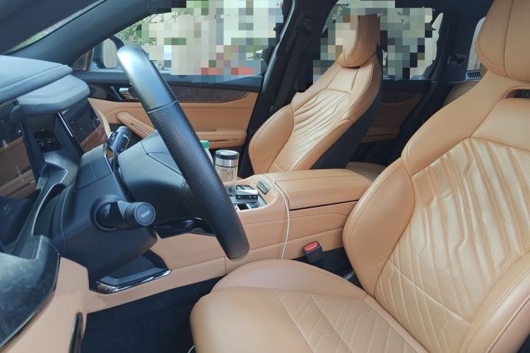 Used Lynk & Co 09 EM-P 2021 2.0T PHEV Halo Seven-Seater Left Front Seat