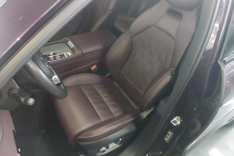 Used Lynk & Co 09 EM-P 2021 2.0T PHEV Ultra 7-Seater Left Front Seat