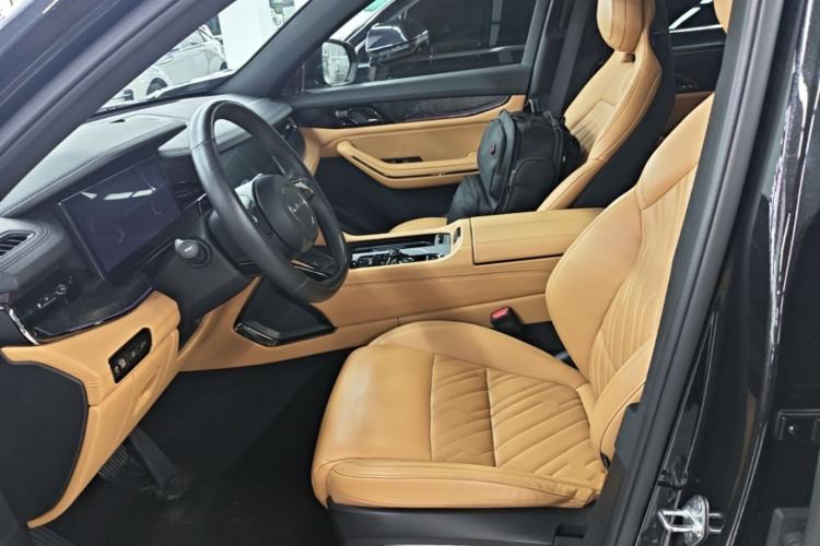 Used Lynk & Co 09 EM-P 2021 2.0T PHEV Halo Six-Seater Left Front Seat