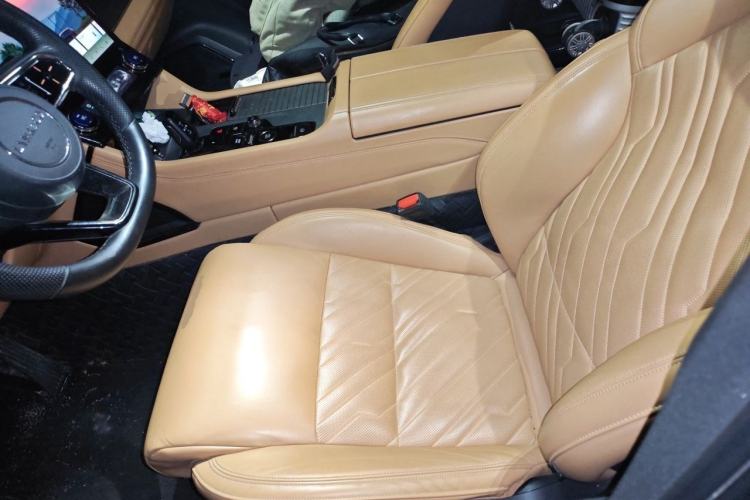 Used Lynk & Co 09 EM-P 2021 2.0T PHEV Halo Seven-Seater Left Front Seat