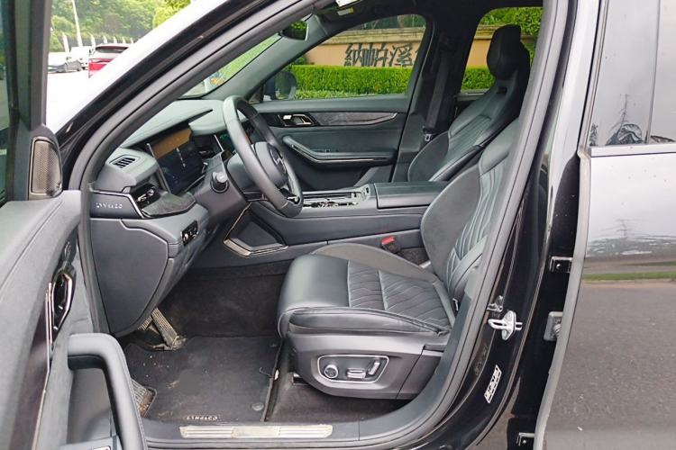 Used Lynk & Co 09 EM-P 2021 2.0T PHEV Halo Six-Seater Left Front Seat