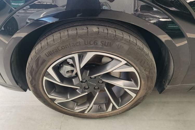 Used Lynk & Co 09 EM-P 2021 2.0T PHEV Halo Seven-Seater Left Front Wheel Hub