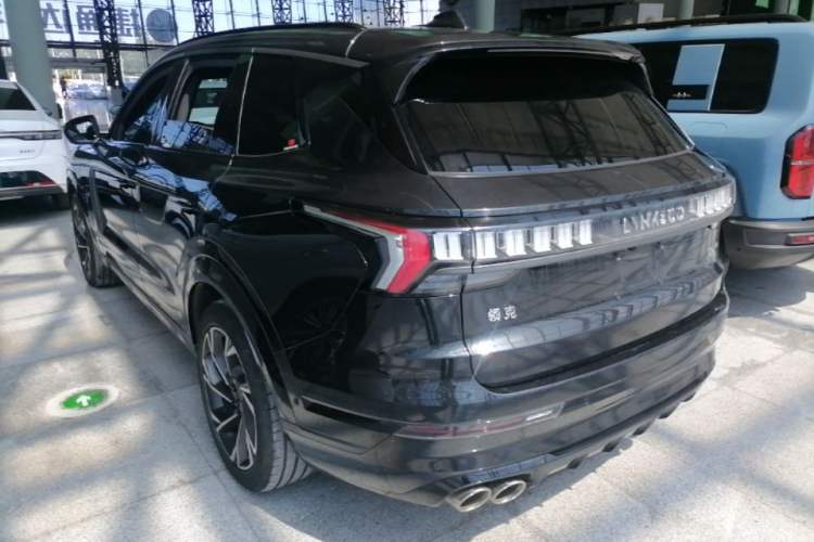 Used Lynk & Co 09 EM-P 2021 2.0T PHEV Halo Seven-Seater Rear Left 45 Deg