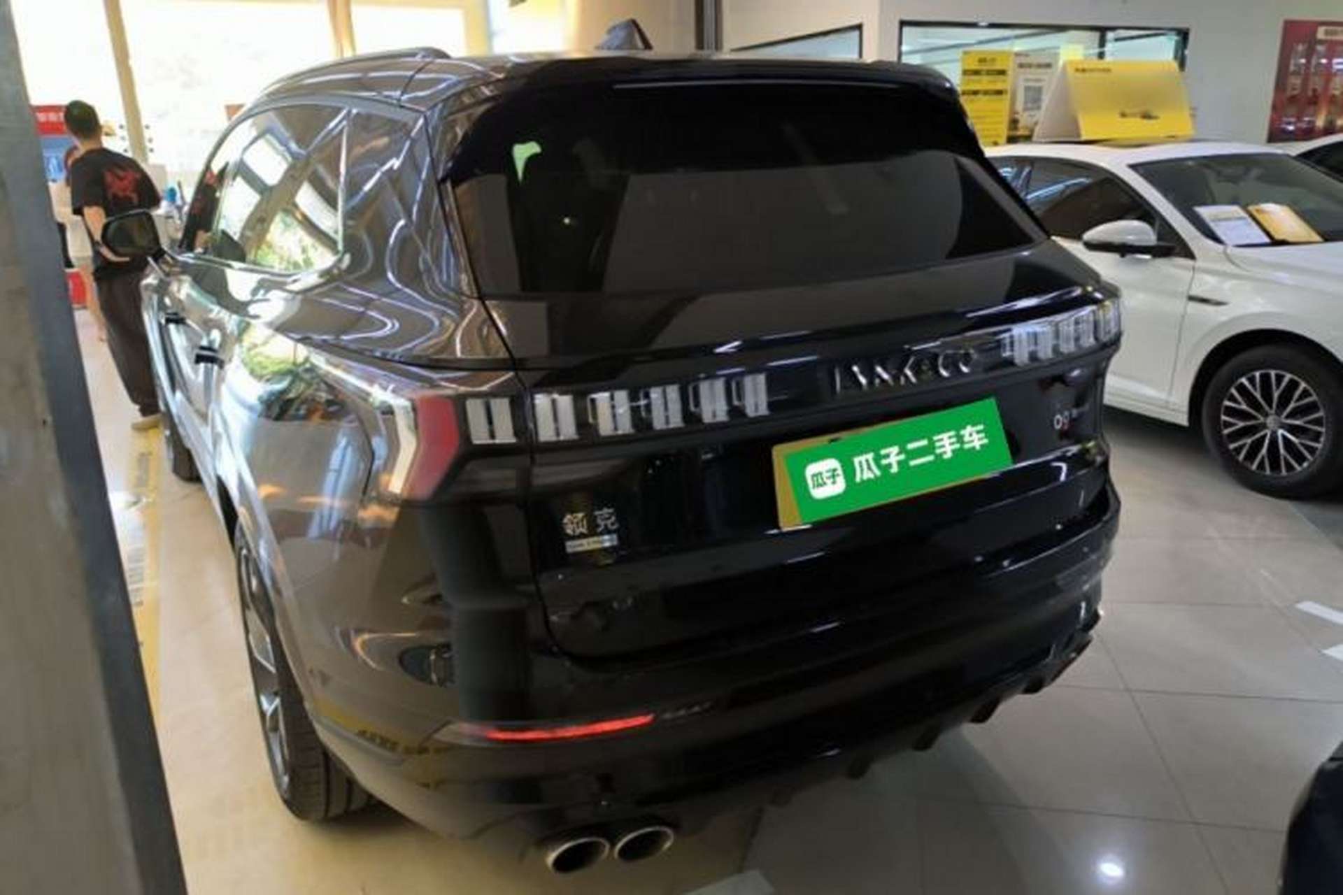 Used Lynk & Co 09 EM-P 2021 2.0T PHEV Halo Six-Seater Rear Left 45 Deg