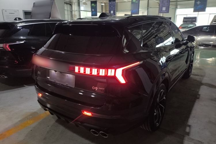 Used Lynk & Co 09 EM-P 2021 2.0T PHEV Halo Six-Seater Rear Right 45 Deg