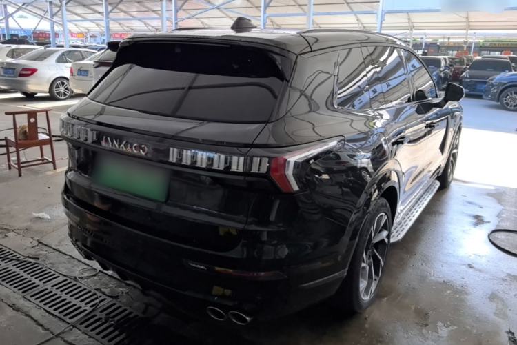 Used Lynk & Co 09 EM-P 2021 2.0T PHEV Halo Seven-Seater Rear Right 45 Deg