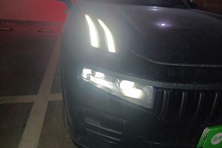 Used Lynk & Co 09 EM-P 2021 2.0T PHEV Halo Six-Seater Right Front Headlight