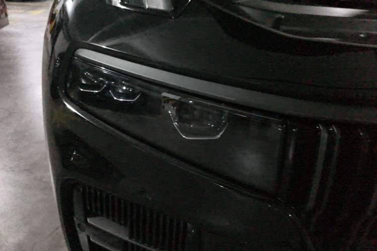 Used Lynk & Co 09 EM-P 2021 2.0T PHEV Halo Seven-Seater Right Front Headlight