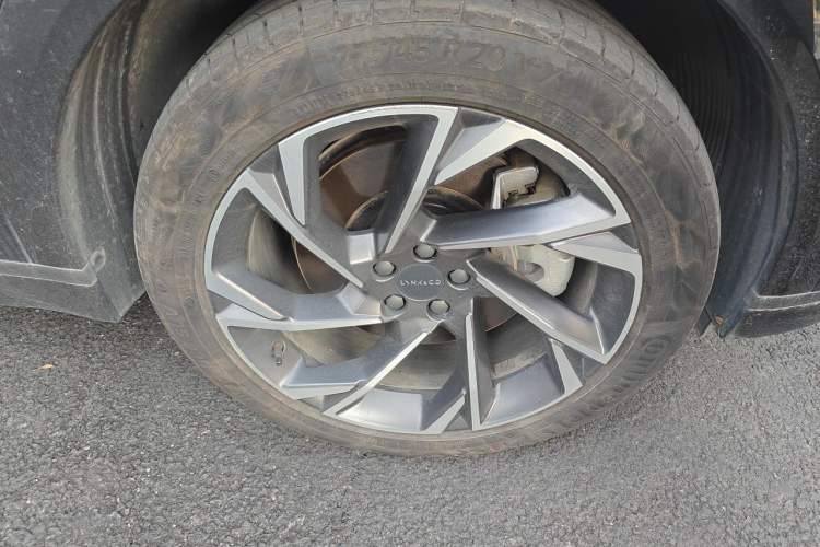 Used Lynk & Co 09 EM-P 2021 2.0T PHEV Halo Seven-Seater Right Front Wheel Hub