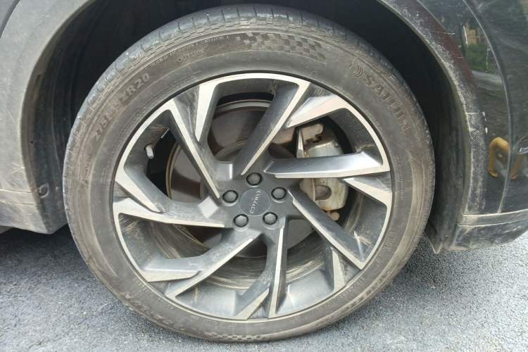 Used Lynk & Co 09 EM-P 2021 2.0T PHEV Ultra Six-Seater Right Front Wheel Hub