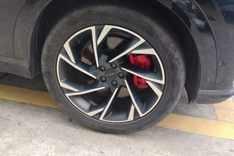 Used Lynk & Co 09 EM-P 2021 2.0T PHEV Halo Six-Seater Right Front Wheel Hub