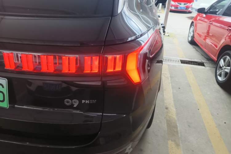Used Lynk & Co 09 EM-P 2021 2.0T PHEV Halo Seven-Seater Right Rear Taillight