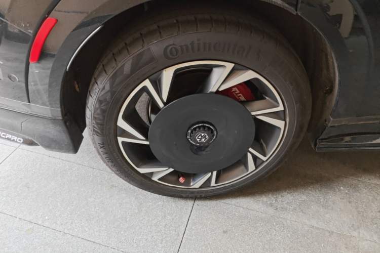 Used Lynk & Co 09 EM-P 2021 2.0T PHEV Halo Six-Seater Right Rear Wheel Hub