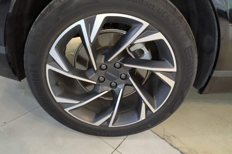 Used Lynk & Co 09 EM-P 2021 2.0T PHEV Halo Six-Seater Right Rear Wheel Hub