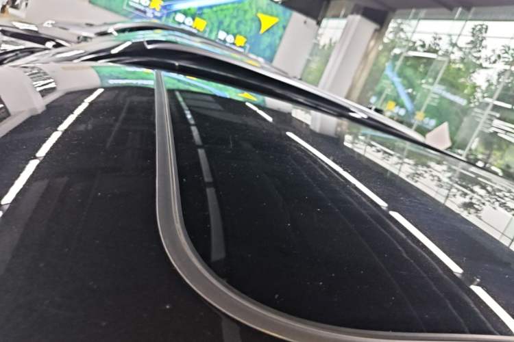 Used Lynk & Co 09 EM-P 2021 2.0T PHEV Halo Six-Seater Roof