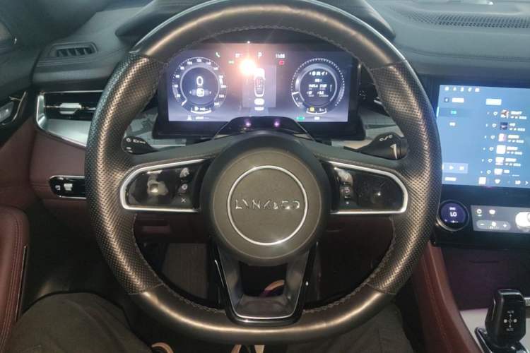 Used Lynk & Co 09 EM-P 2021 2.0T PHEV Ultra 7-Seater Steering Wheel