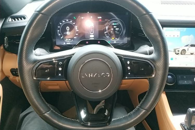 Used Lynk & Co 09 EM-P 2021 2.0T PHEV Halo Six-Seater Steering Wheel