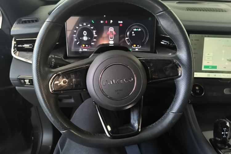 Used Lynk & Co 09 EM-P 2021 2.0T PHEV Halo Six-Seater Steering Wheel