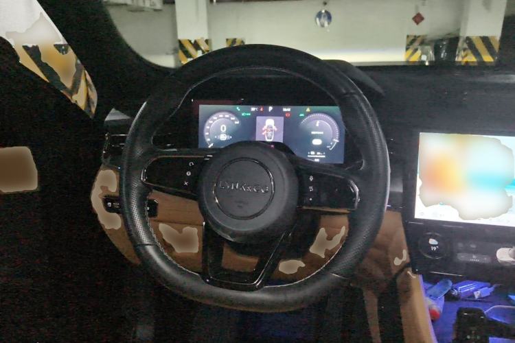 Used Lynk & Co 09 EM-P 2021 2.0T PHEV Halo Seven-Seater Steering Wheel