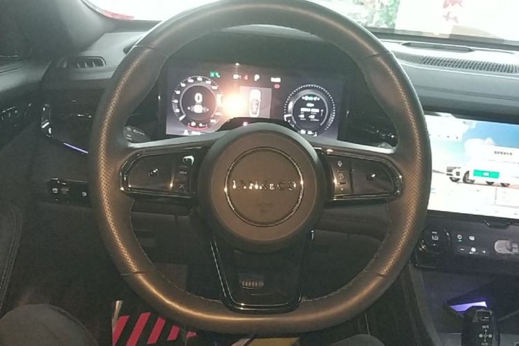 Used Lynk & Co 09 EM-P 2021 2.0T PHEV Halo Six-Seater Steering Wheel