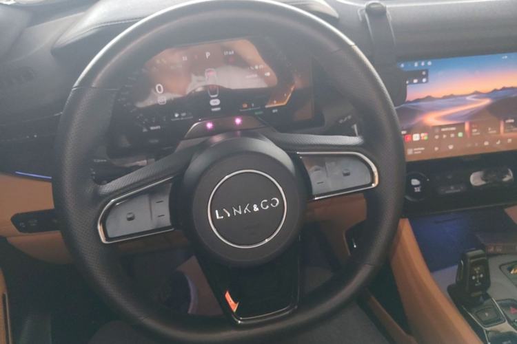Used Lynk & Co 09 EM-P 2021 2.0T PHEV Halo Six-Seater Steering Wheel