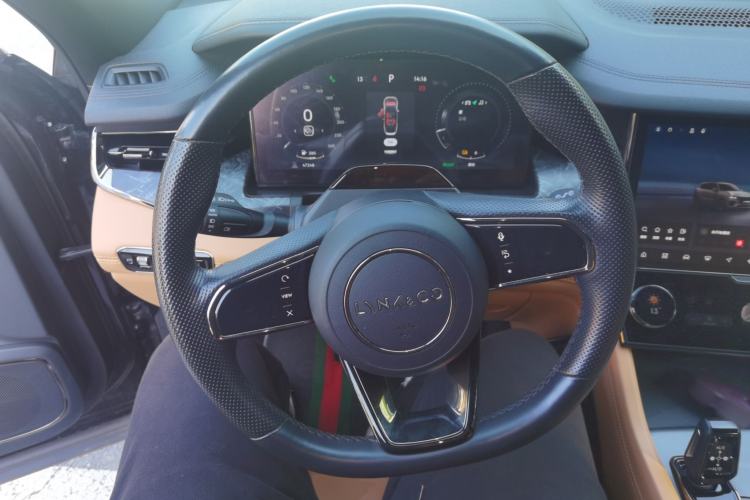 Used Lynk & Co 09 EM-P 2021 2.0T PHEV Halo Six-Seater Steering Wheel