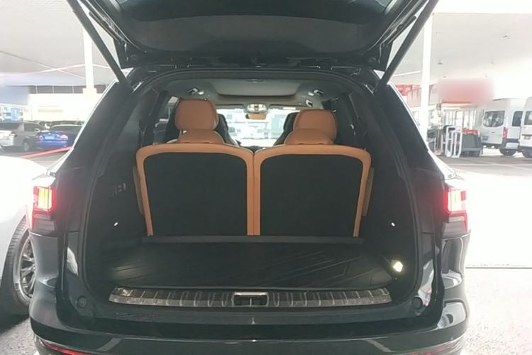 Used Lynk & Co 09 EM-P 2021 2.0T PHEV Halo Six-Seater Trunk