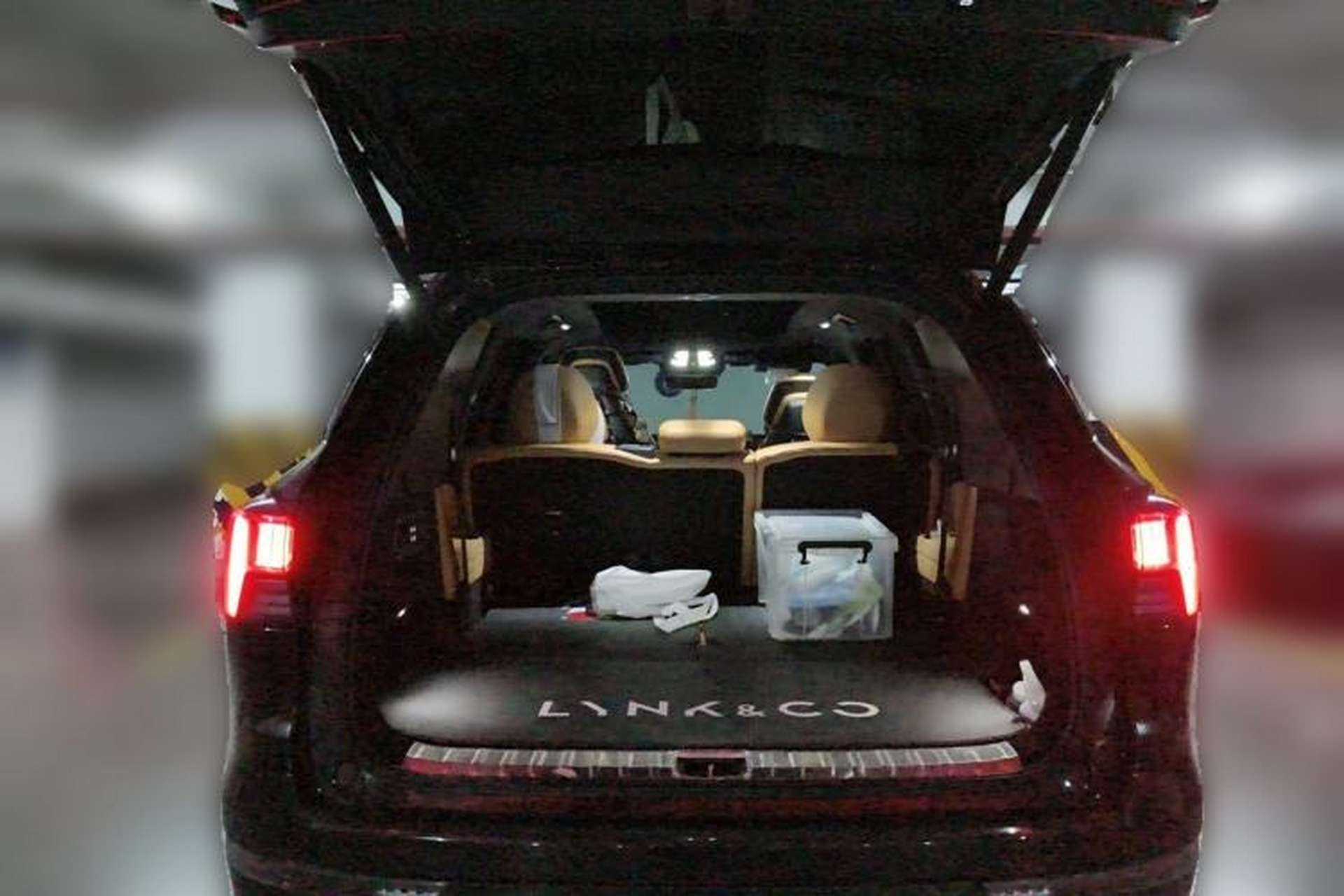 Used Lynk & Co 09 EM-P 2021 2.0T PHEV Halo Seven-Seater Trunk