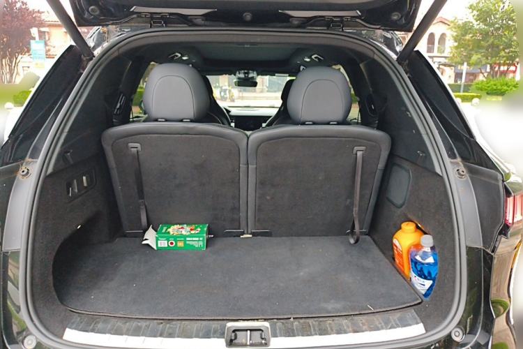 Used Lynk & Co 09 EM-P 2021 2.0T PHEV Halo Six-Seater Trunk