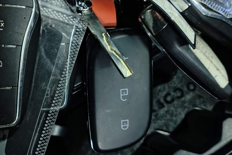 Used Lynk & Co 09 EM-P 2021 2.0T PHEV Halo Six-Seater Vehicle Key