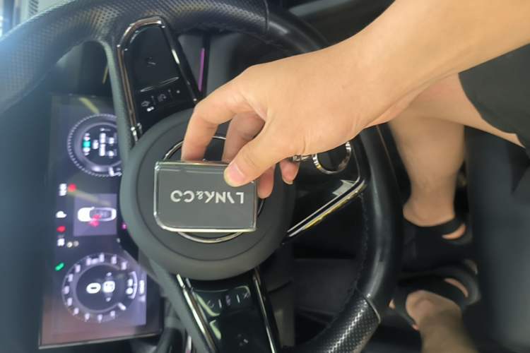 Used Lynk & Co 09 EM-P 2021 2.0T PHEV Halo Six-Seater Vehicle Key